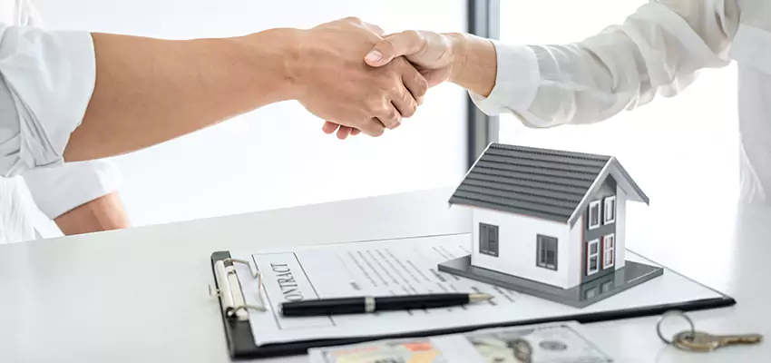 How We Determine Your Sell My Condo Fast Offer in Floral Park, New York?